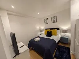 FreeParking LUTON M1 Flat sleep3