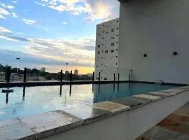 Apartamento Completo com Piscina, Academia e Salão de festas em São Carlos