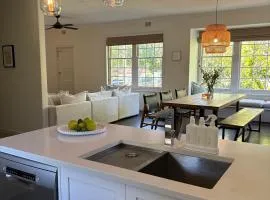 Casa thirty-six, 3BR, Central Location