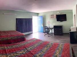 Town & Country Motel