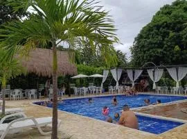 HOSTERIA y Camping PIEDRAS VERDES