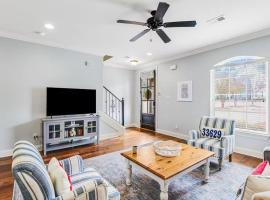 HYDR Comfy Condo Less2 mi to OM, hotel en Oxford