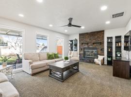 Cozy 5BR w Fire Pit BBQ Near TopGolf Fun, ξενοδοχείο σε Meridian