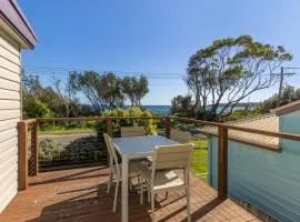 Beachhouse Currarong - Pet Friendly Beachfront