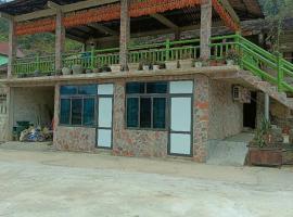 Điệp HOMESTAY Bản Giốc, family hotel in Cao Bằng