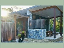 Sea Stone Rest - Sunrise at 1770
