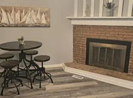 2207 Stuart Street Unit B