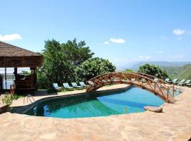 Lake Manyara Wildlife Lodge: Mto wa Mbu'da bir dağ evi