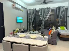 The society Apartment George town 3br 10 pax