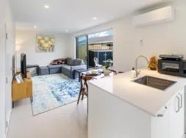 Affordable Comfort 2BR with Carpark