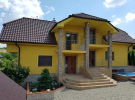 Villa Natali Podhájska, hotel v Podhájské