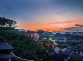 Xishuangbanna Jinghong Suyin Banshan Panoramic Villa B&B