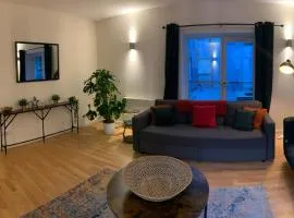 Edmonstone Suite Old Town