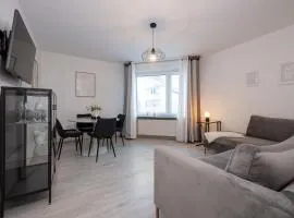 Modern & central 2-room apartment