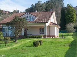 AV Gijón Estanco 252，位于希洪的酒店