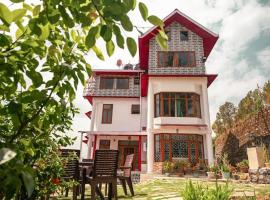 Shri Villa, hotel en Shimla
