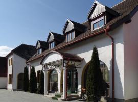 Prince Hotel, hotel v destinaci Miercurea Ciuc