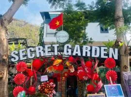 SECRET GARDEN Hostel - WANDERNEST Cat Ba