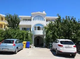 Apartments Mul