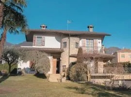 Residenza Cume Bergamo Villa singola con giardino e 3 camere da letto