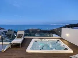 Deep Blue Luxury Villa Theseus - Private Jacuzzi - Sea View