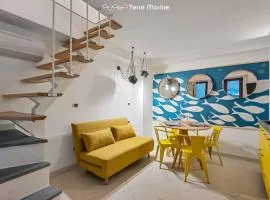 Yellow Submarine, Terre Marine