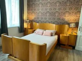 The Art Deco Room