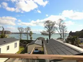 Lydstep Beach Village - 38 Gardens