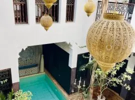 Riad La Porte Rouge By La Siredrah