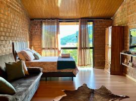 Pousada Refúgio das Águas Quarto 1, hotel in Chapecó