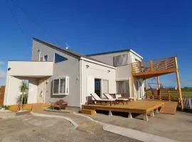 Ocean View Escape - Vacation STAY 43308v