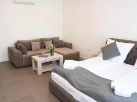 Sjaj Suites & Rooms