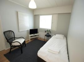 Practical Apartment for 2, Hotel in Vöyri