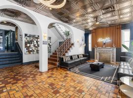 Nine20 Collins Apartments by Lowkl, hotel in Miami Beach