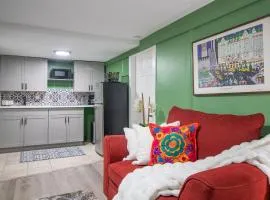 Exceptional 2BR - Immaculate, Top Amenities & Care!