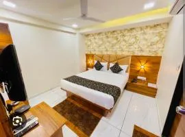 Residency's Royal Galaxy Palace