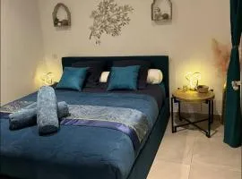 Logement entier, Dépendance