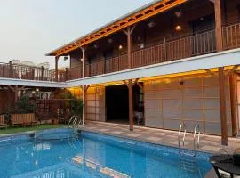 Lepino Resort and Cafe