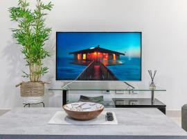 Luxurious 2BR Oasis with Pool and Parking, ubytování s možností vlastního stravování v destinaci Darwin