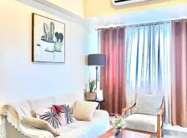 2BR Condo in Mactan Newtown Free Pool & Beach Access For A Fee
