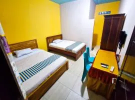 RedDoorz at Hotel Gloria Borong Labuan Bajo