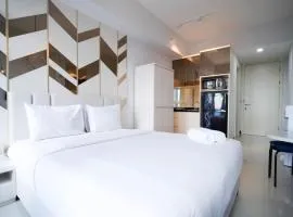 Comfy Studio (No Kitchen) Apartment at Benson Supermall Mansion By Travelio
