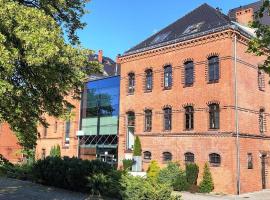 Szkolne Schronisko Młodzieżowe Dąbr&oacute;wka, Hostel in Prudnik