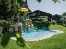 Residence Obermoarhof - Family Apartments with Pool & Playground