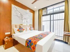 FabHotel Blooming Beds Pearl