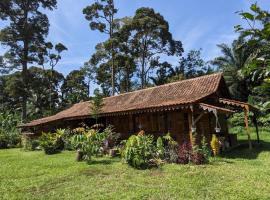 Adventure Cottage, camping in Gopeng