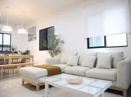 Cozy Homey Place Townhome
