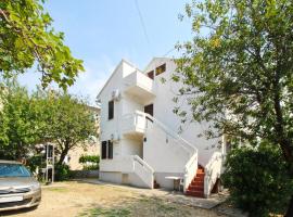 Apartments Teljega, hotel in Baška