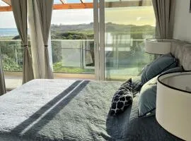 Breath taking seaview Apartment at Lighthouse Beach