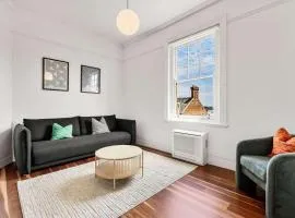 Perfect Vacation Home in Dawes Point